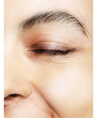 Crème de jour anti-âge ROOSEEL - application visage